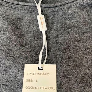 Vila Milano Sweater, Long Sleeve, Size Large, Style 11338-705, New with Tags